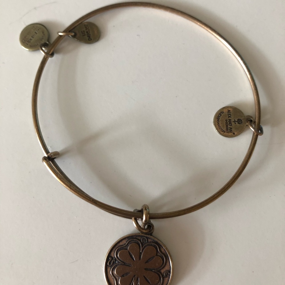 alex & ani shamrock bracelet